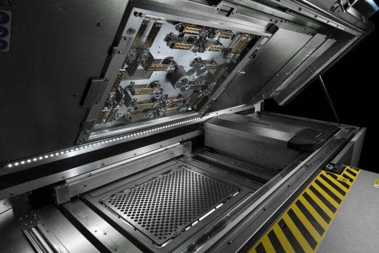 Technologie-Push: Untersuchung und Weiterentwicklung des Metal Binder Jetting (BJT-Mst/M)